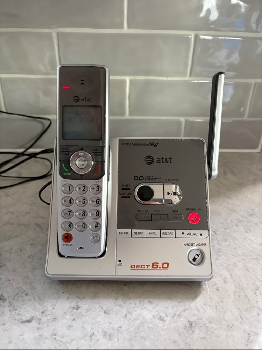 AT&T digital answering phone system SL82318